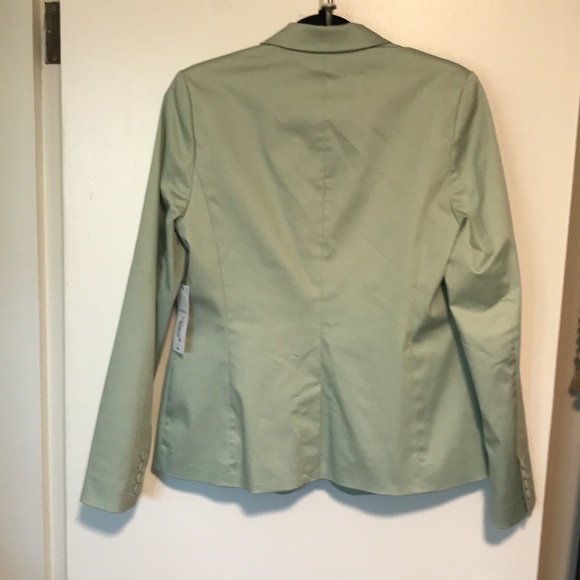NEW Liz Claiborne Womens Regular Fit Blazer. - Picture 7 of 9